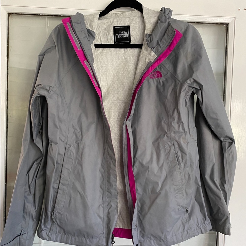North face women’s rain jacket